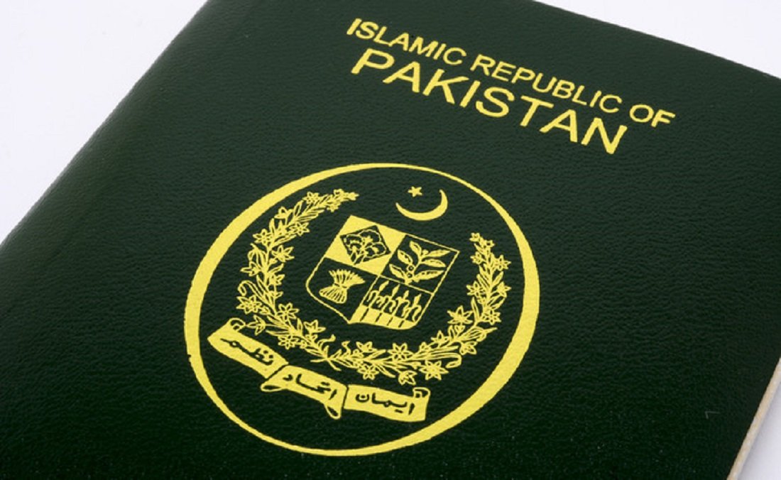 Pakistanis Passport Fee